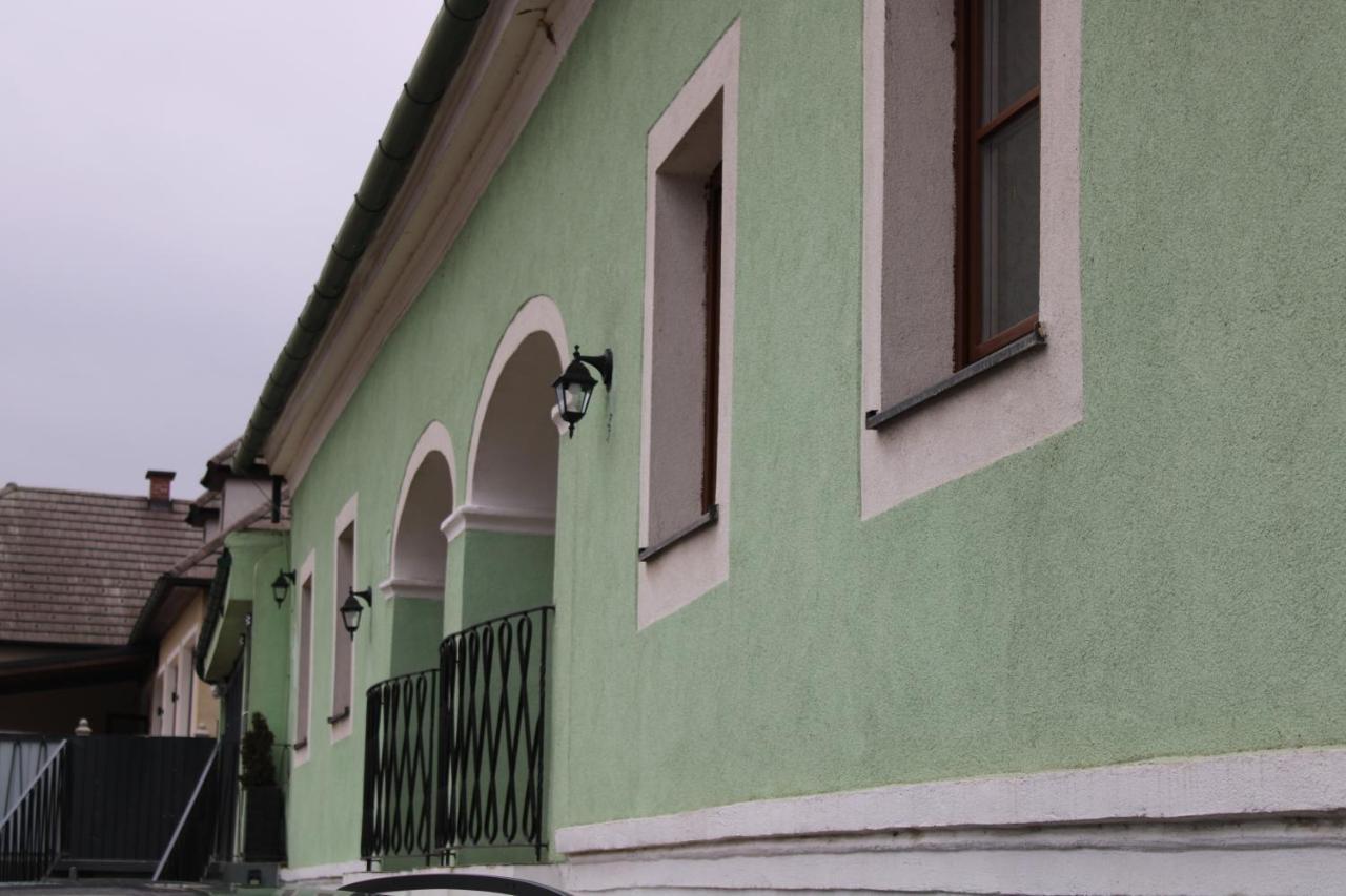 Haus-Donau In Der Wachau Aggsbach Exterior foto